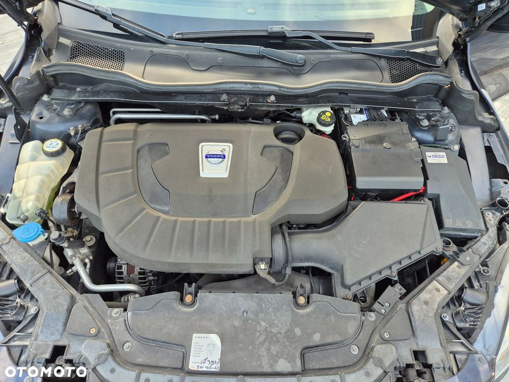 Volvo V40 - 14