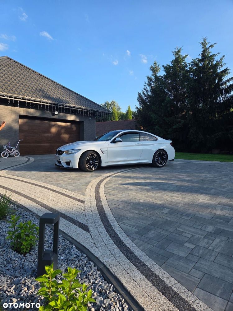 BMW M4 - 9