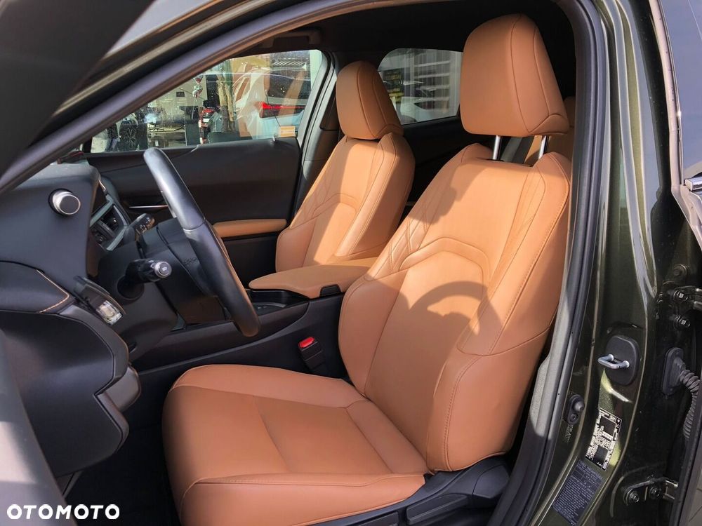 Lexus UX 250h GPF F Sport Design 2WD - 6