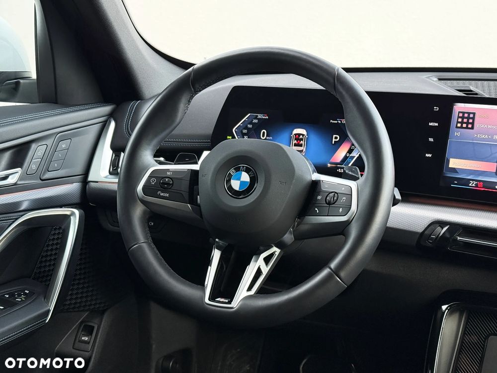 BMW X1 sDrive20i - 16
