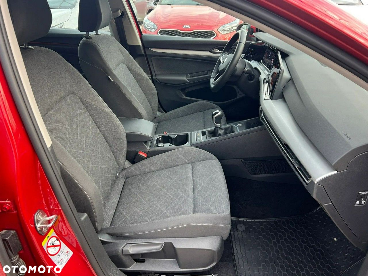 Volkswagen Golf VIII 1.0 TSI Life - 4