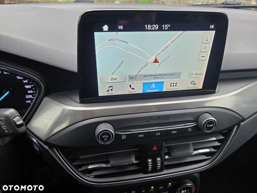 Ford Focus 1.0 EcoBoost STart-Stopp-System TITANIUM X - 16