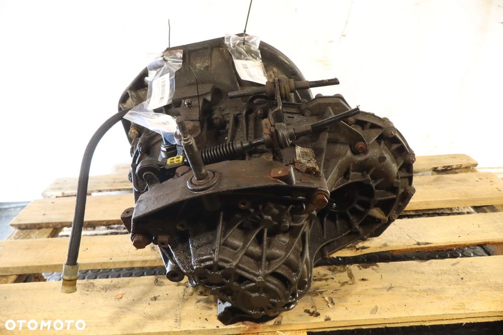 skrzynia biegów 6 biegowa - 2