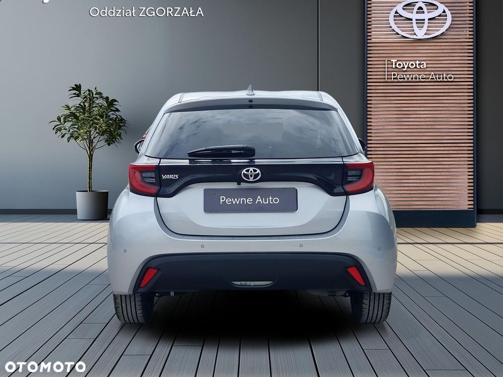 Toyota Yaris 1.5 Comfort CVT - 5