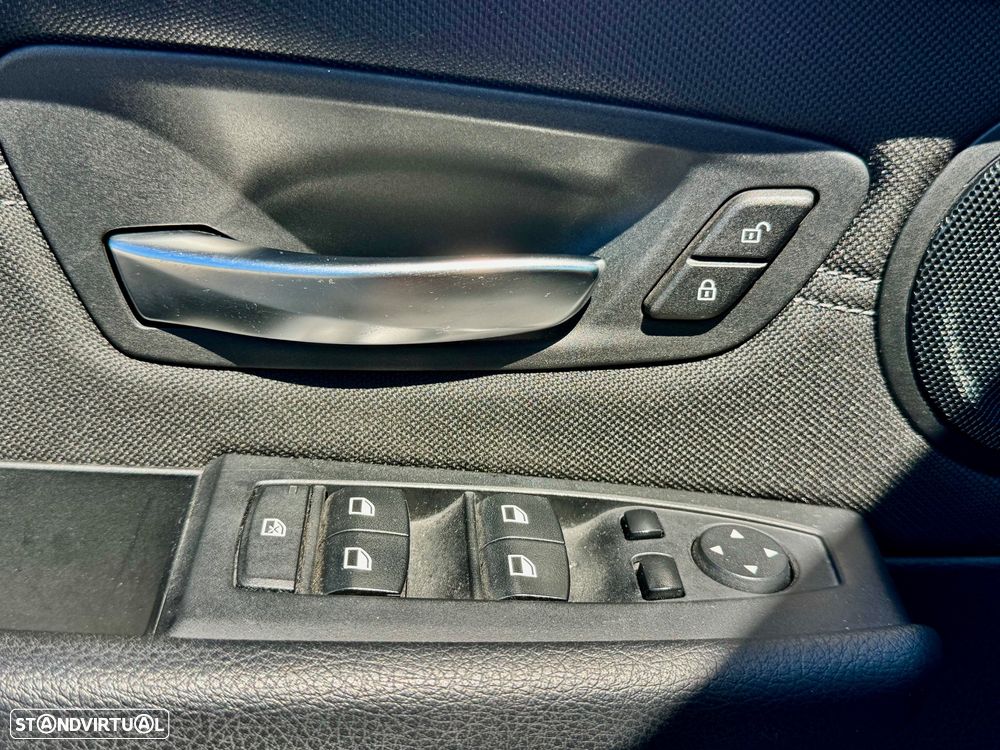 BMW 218 Gran Tourer d 7L Line Sport Auto - 49