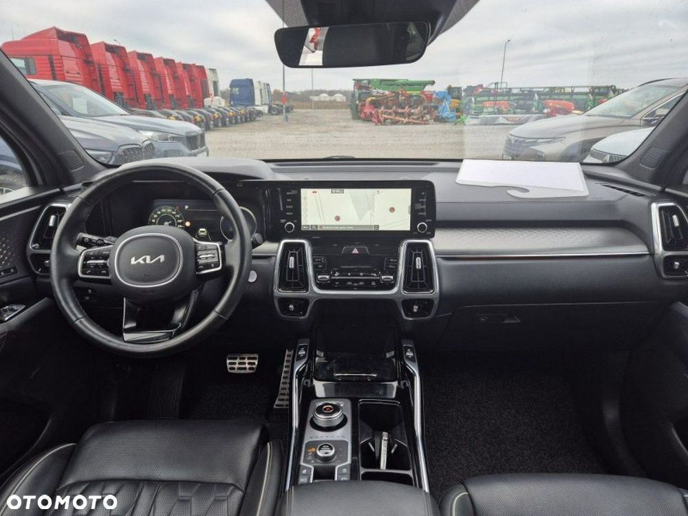 Kia Sorento - 10