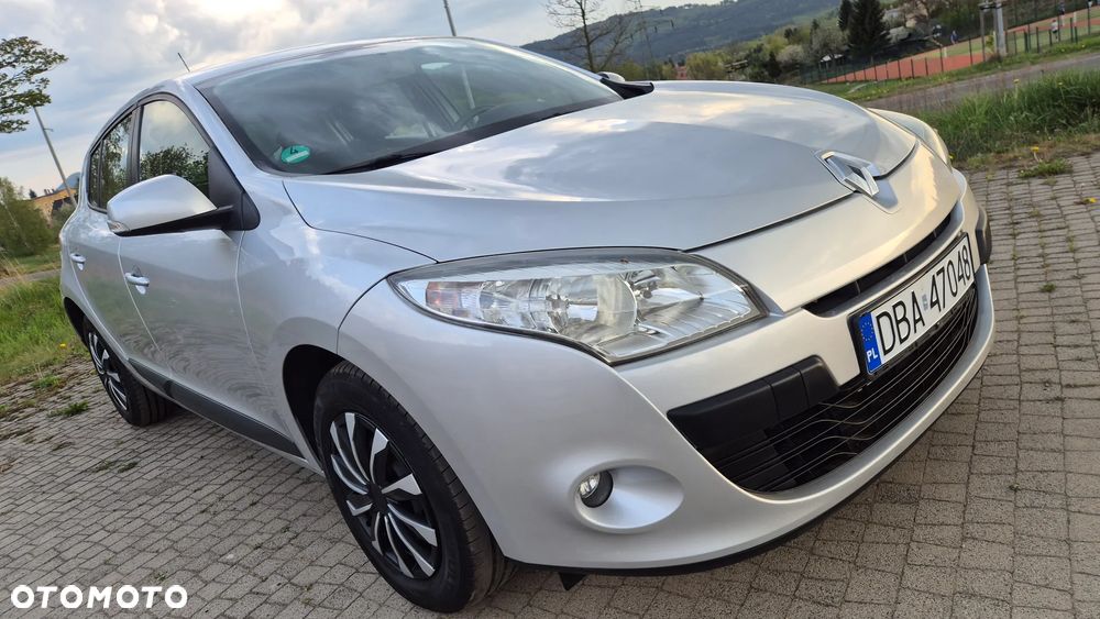 Renault Megane 1.6 16V 100 Authentique - 1