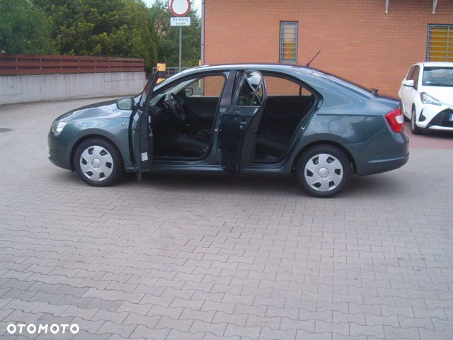 Skoda RAPID - 9