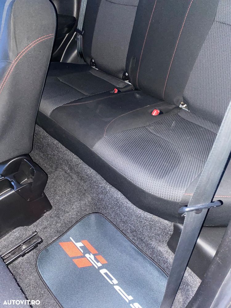 Suzuki Swift Sport 1.6 VVT Sport - 9