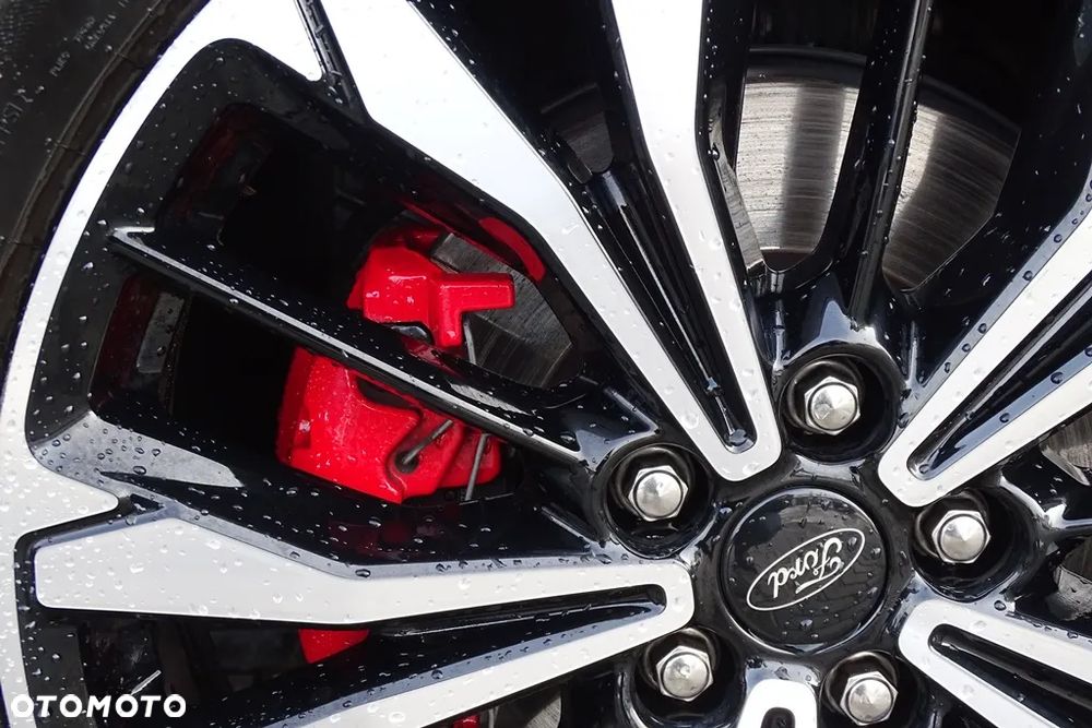 Ford Kuga 2.5 Duratec FHEV ST-LINE X - 6