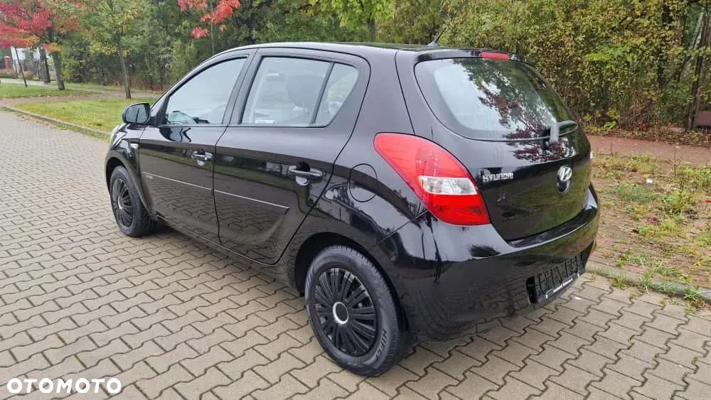 Hyundai i20 1.2 Comfort EU5 - 7