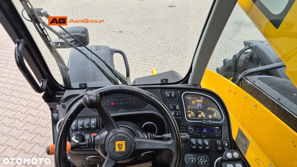 JCB 531-70 Agri Super 2018R - 10