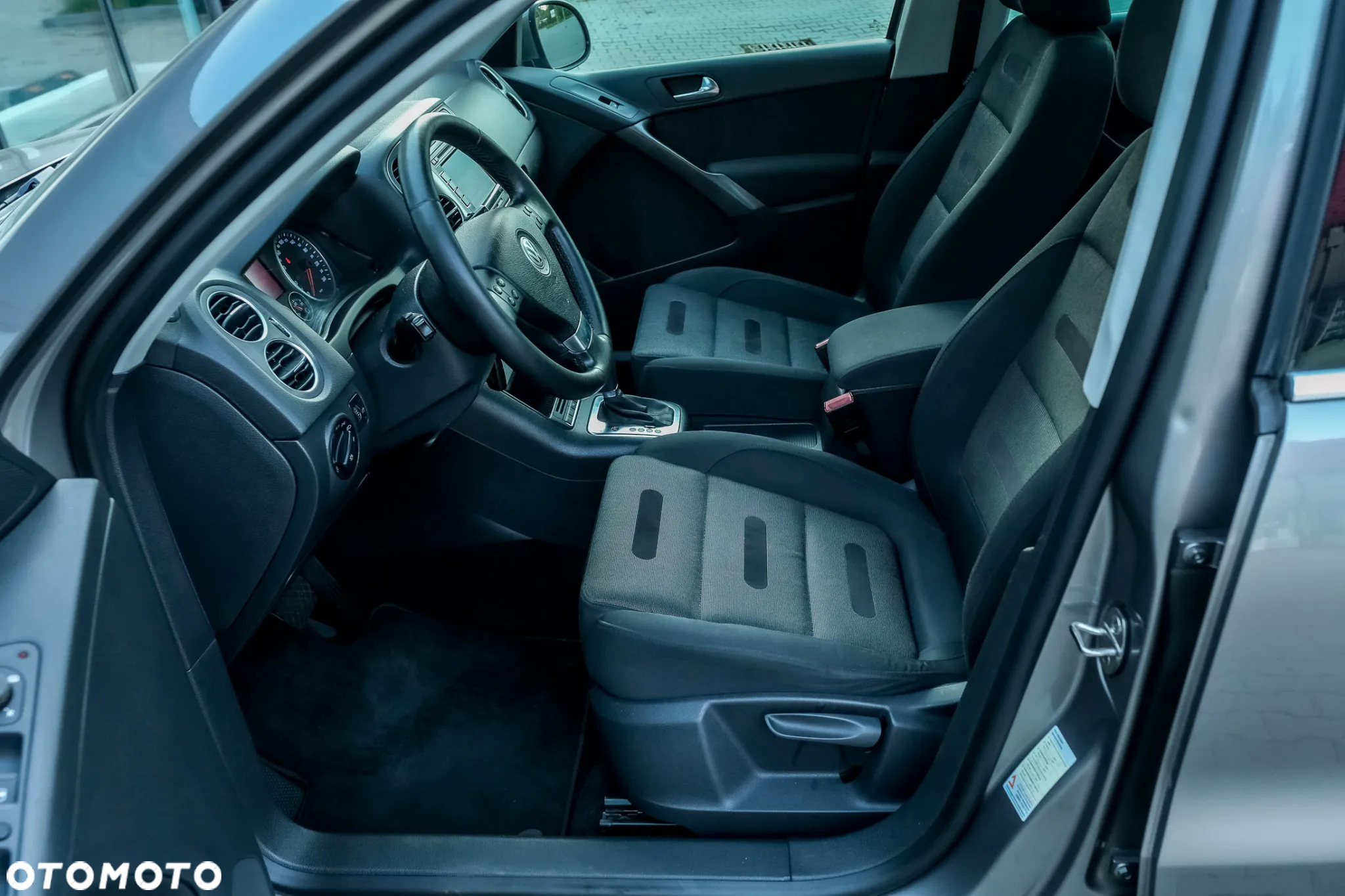 Volkswagen Tiguan 2.0 TDI 4Mot Track&Field DSG - 28