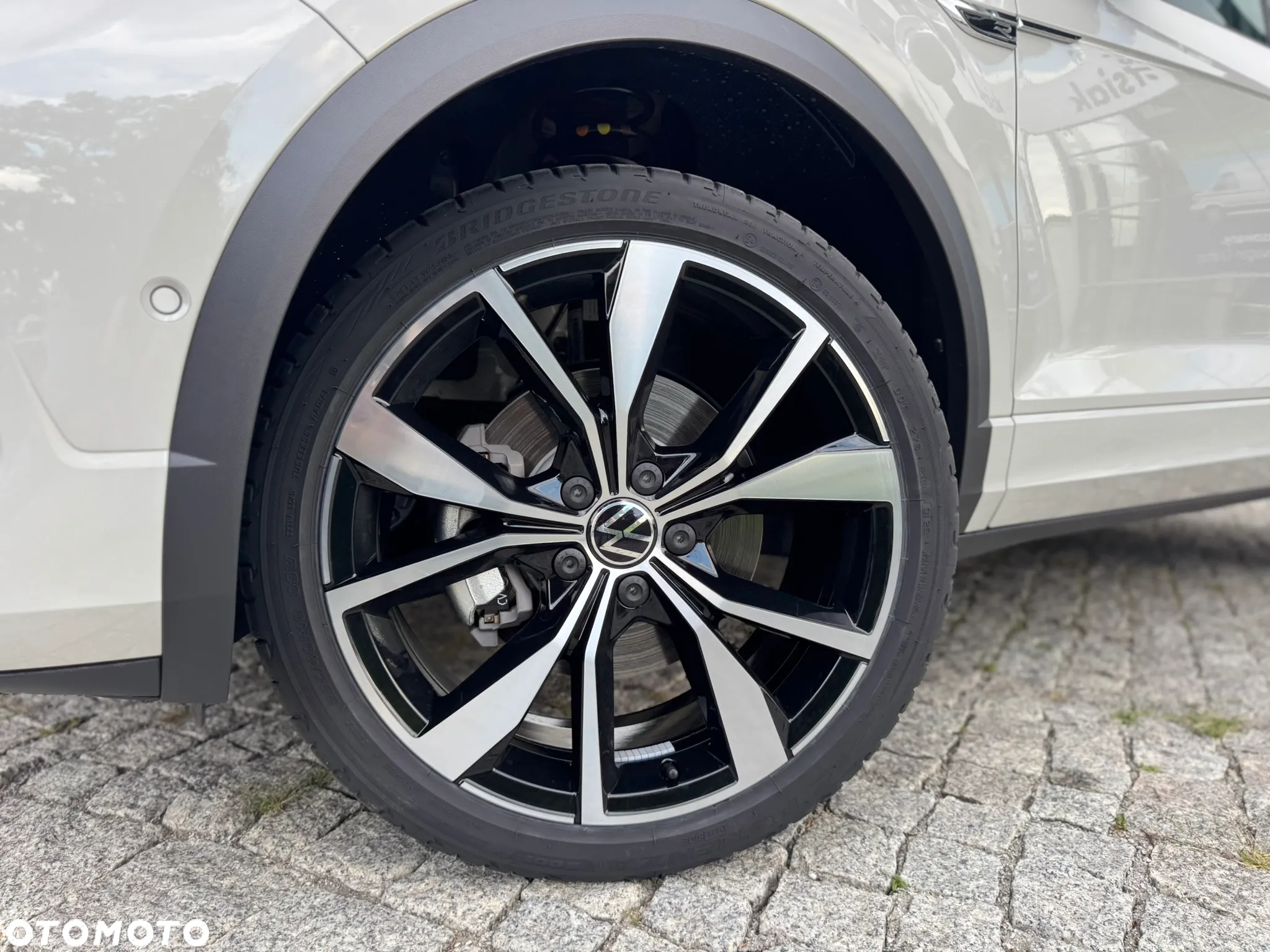 Volkswagen T-Roc 1.5 TSI R-Line Plus DSG - 11