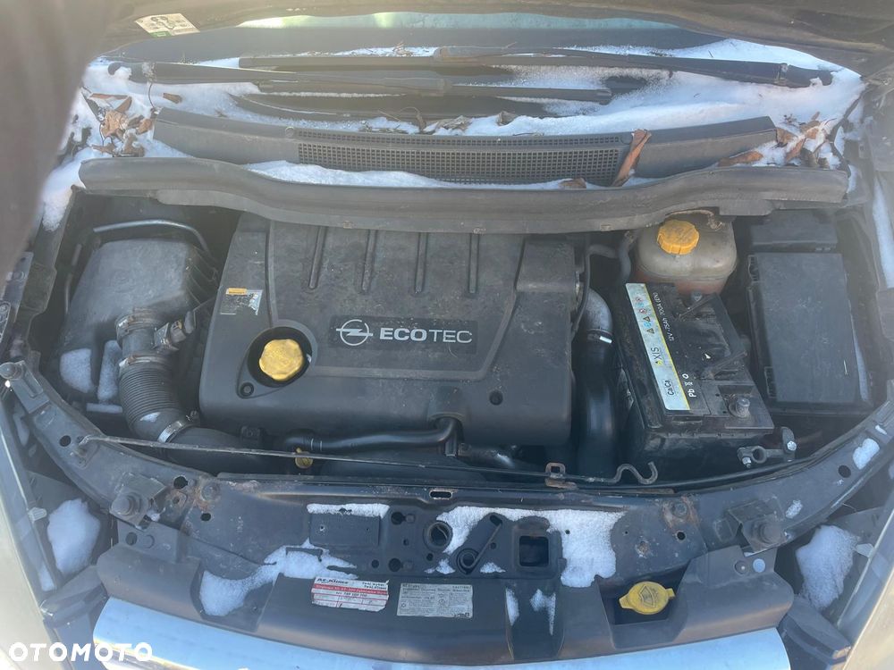 Opel ZAFIRA B na części Kolor:2HU - 6