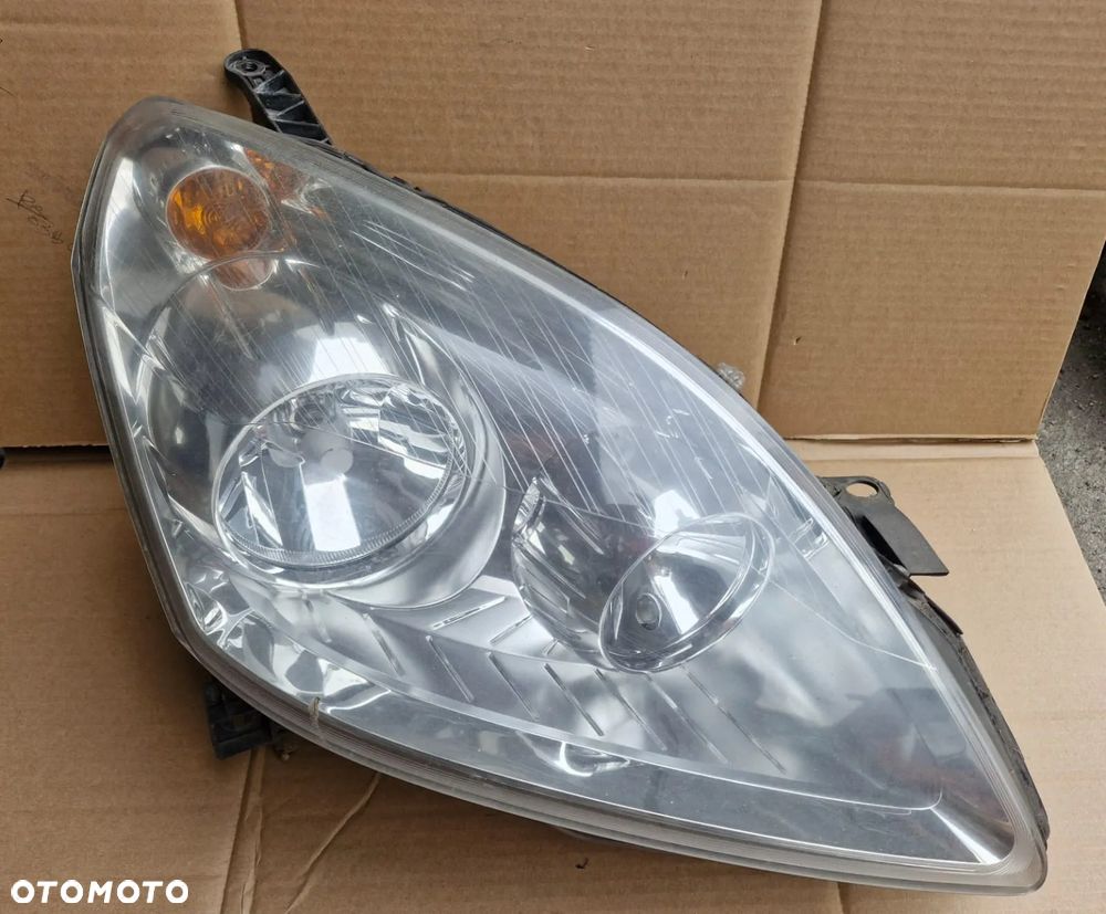 Lampa prawa lewa przednia przód opel Zafira B EUROPA - 10