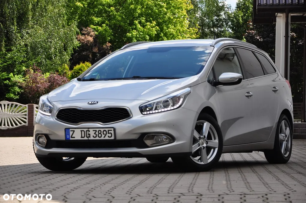 Kia Ceed 1.6 GDI ISG Spirit - 5