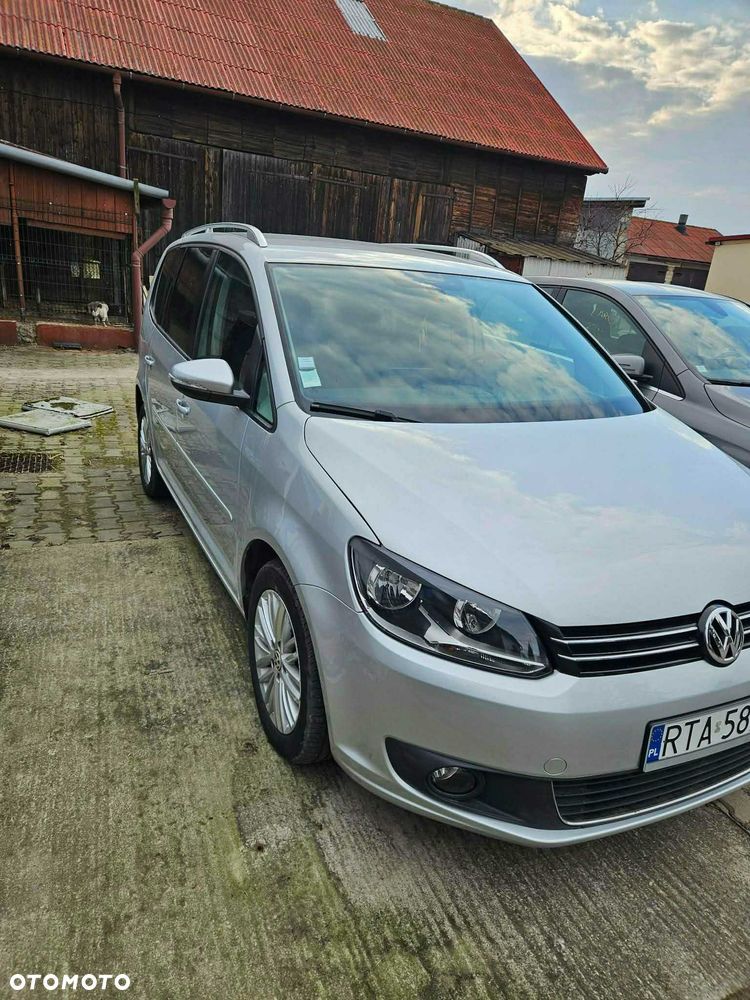 Volkswagen Touran - 6
