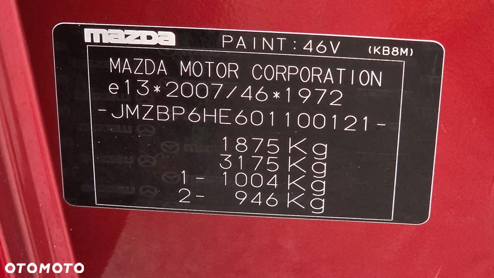 Mazda 3 2.0 mHEV Hikari - 28