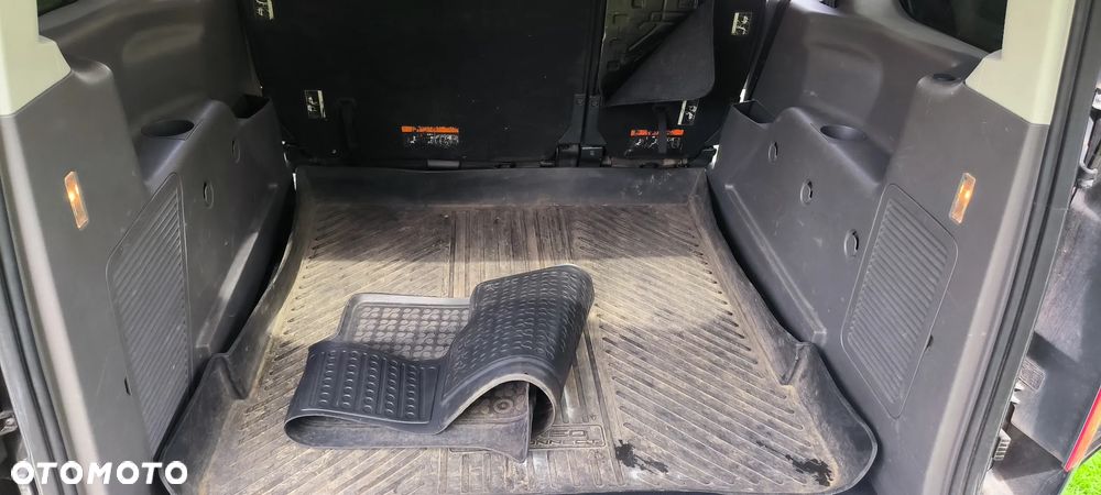 Ford Tourneo Connect Gr 1.5 TDCi Titanium PowerShift - 20