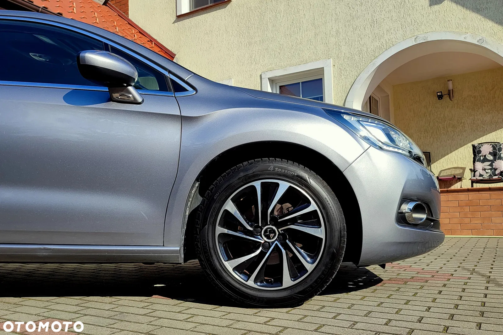 Citroën DS4 PureTech 130 Stop&Start Limited Edition 1955 - 32