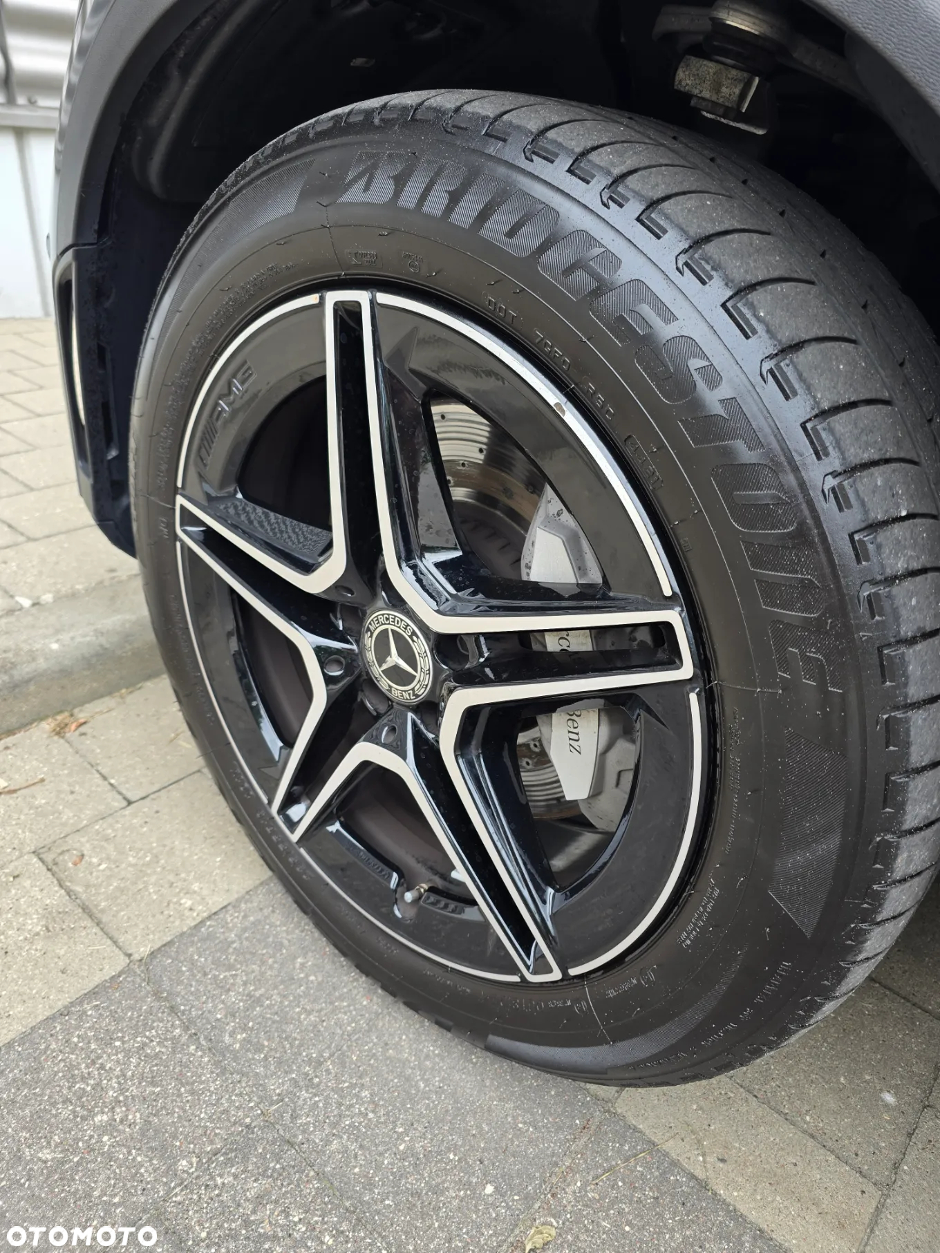 Mercedes-Benz GLC 300 d 4Matic 9G-TRONIC AMG Line - 35