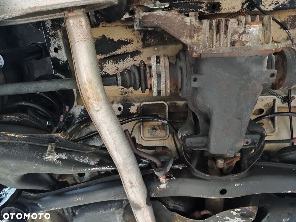BMW Seria 3 - 33