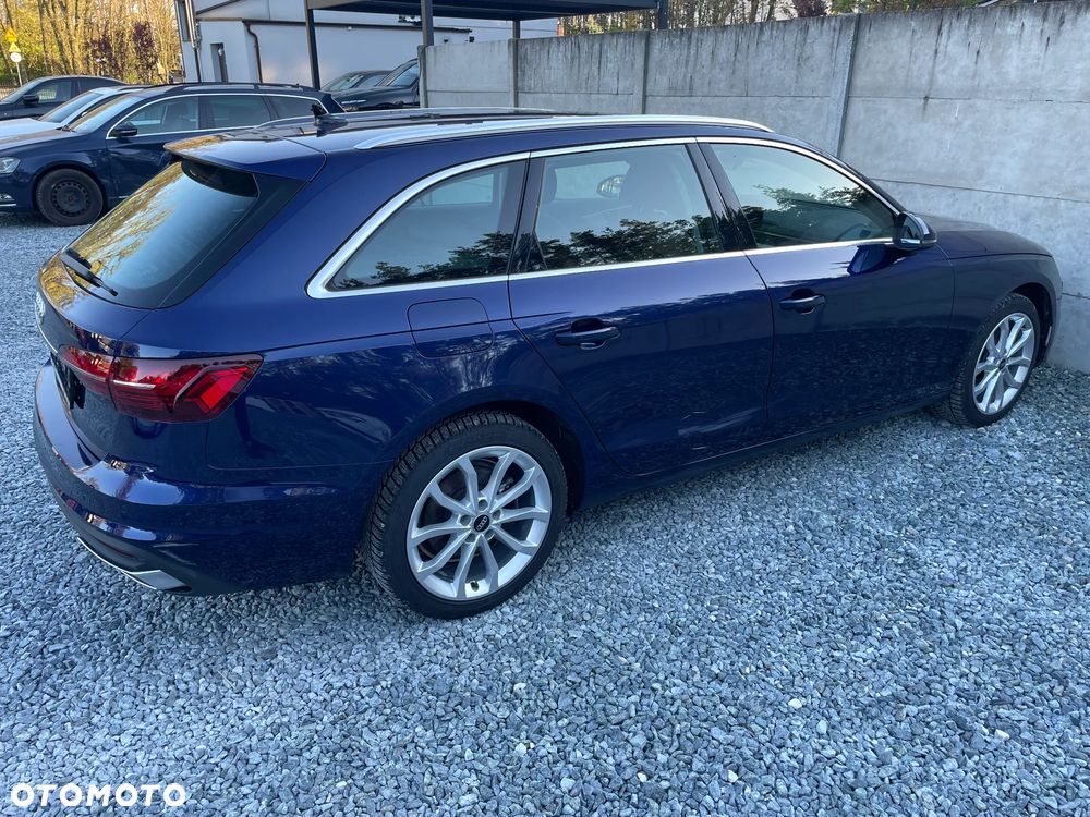 Audi A4 Avant - 9