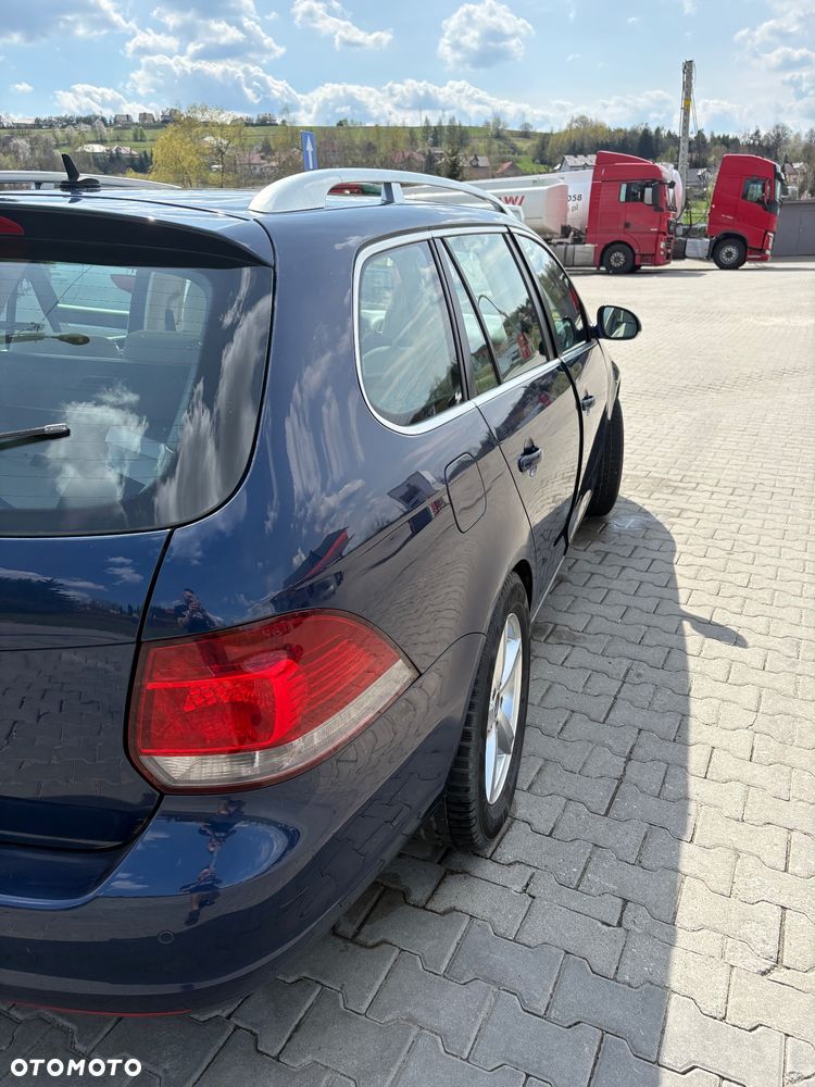 Volkswagen Golf 2.0 TDI Tour - 4