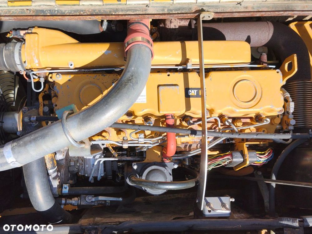 Caterpillar M318C - 10