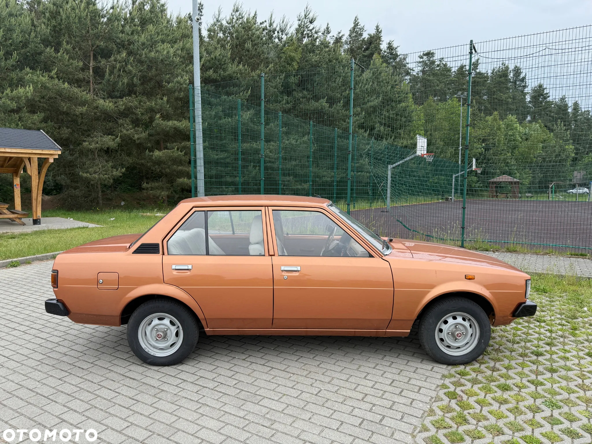Toyota Corolla - 33
