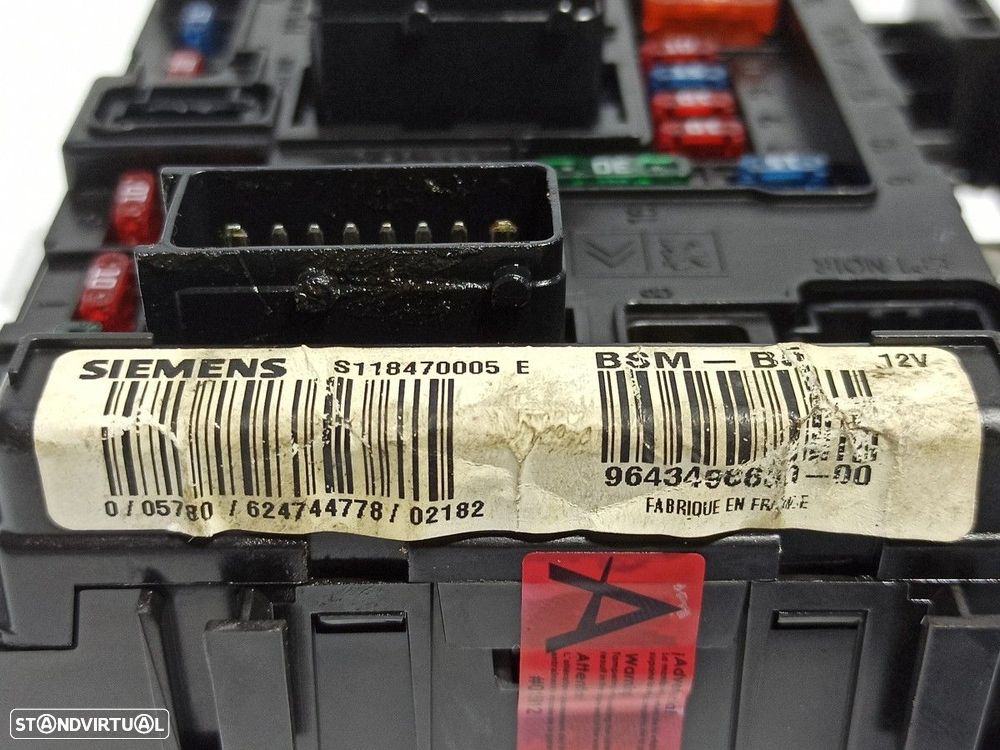 CAIXA DE RELÉS/ FUSÍVEIS CITROEN C5 BERLINA 2.2 HDI EXCLUSIVE AUTOMáTICO - 4