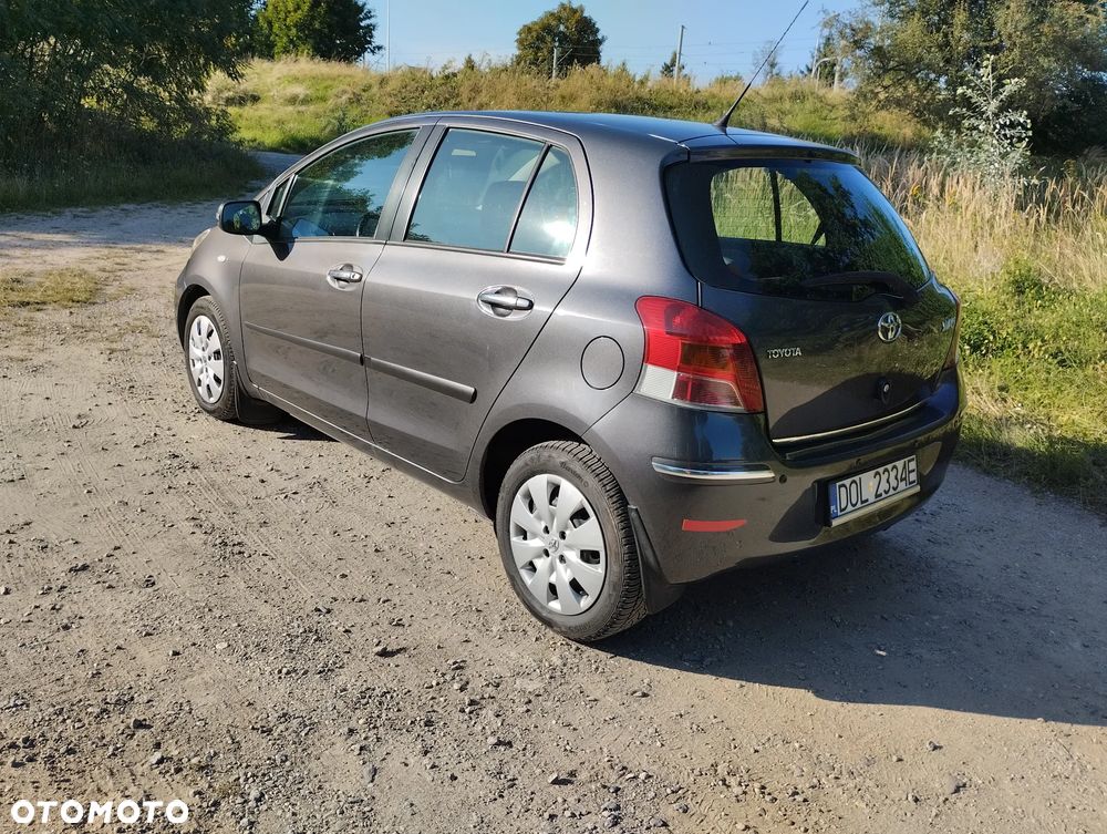 Toyota Yaris 1.33 VVT-i Sol - 6