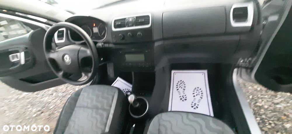 Skoda Fabia - 35