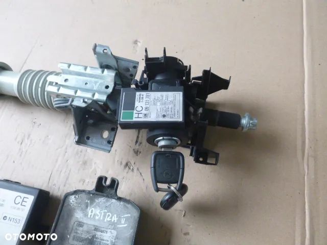 ZESTAW STARTOWY KOMPUTER STACYJKA IMMOBILIZER OPEL ASTRA II 1.6 16V 09355929 CSSJ - 2