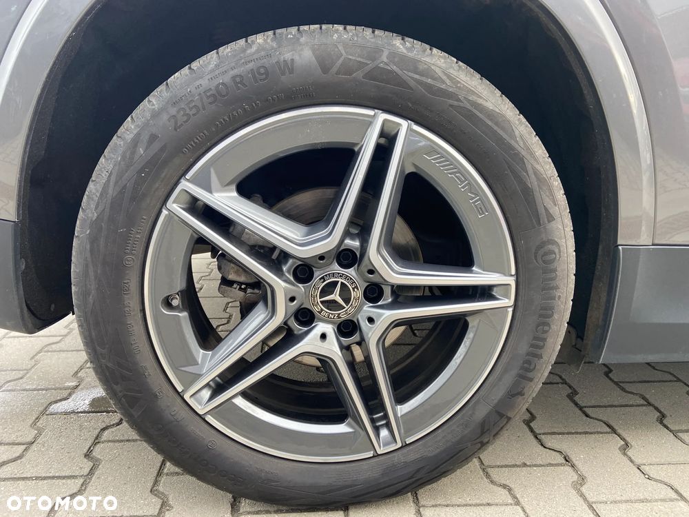 Mercedes-Benz GLA 200 AMG Line - 19