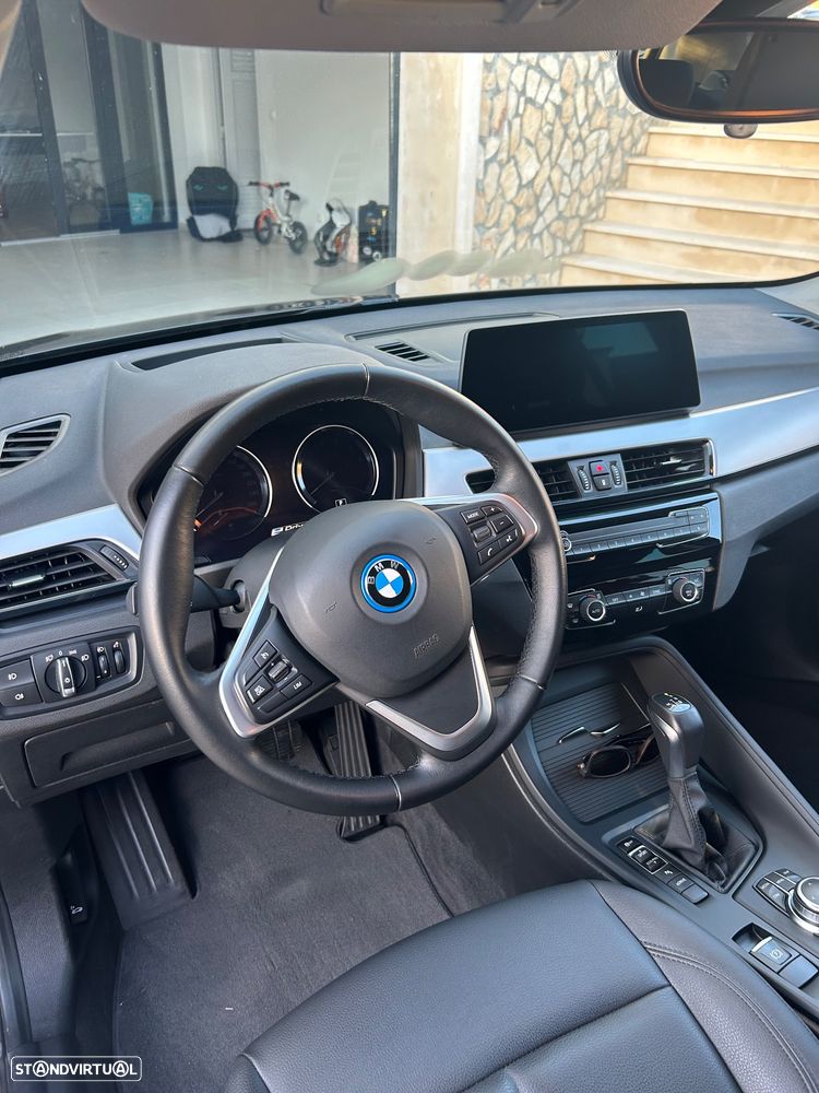 BMW X1 xDrive25e xLine - 17