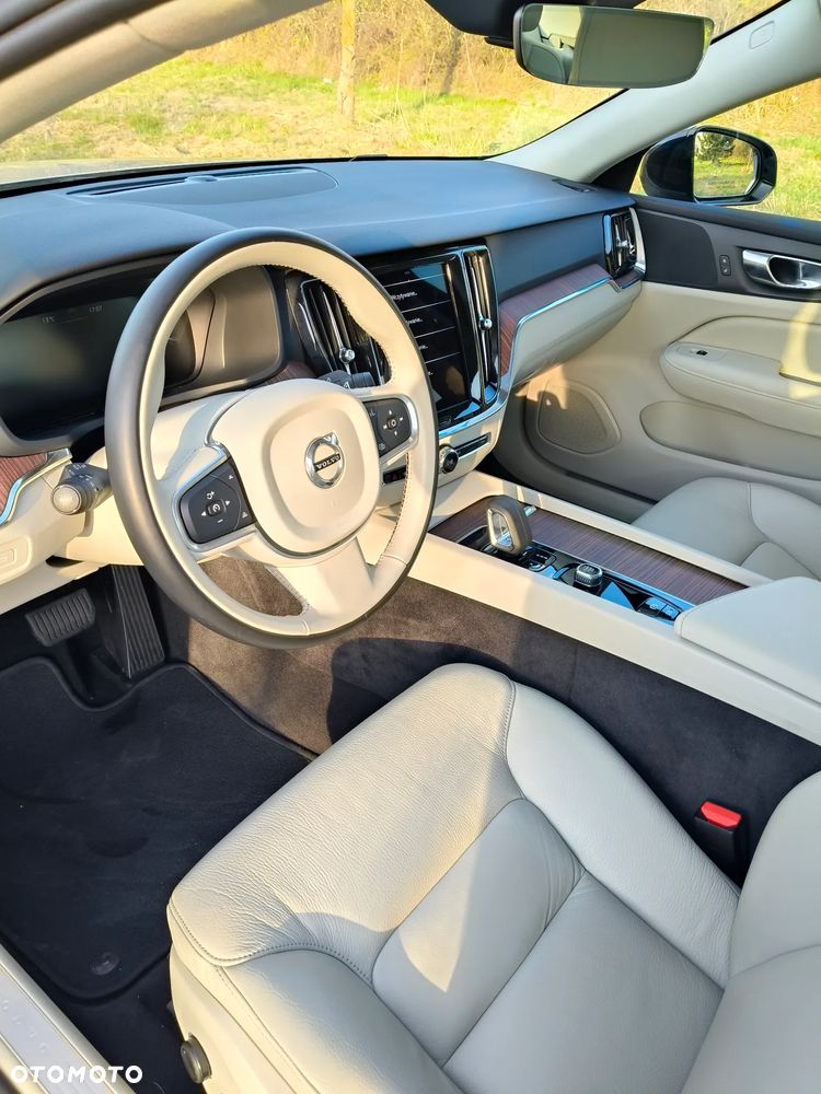 Volvo S60 B5 B AWD Ultimate Bright - 8