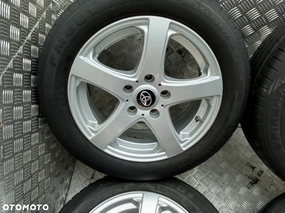 Koła Toyota Auris Corolla Verso 6,5Jx16 et45 5x114,3 - 5