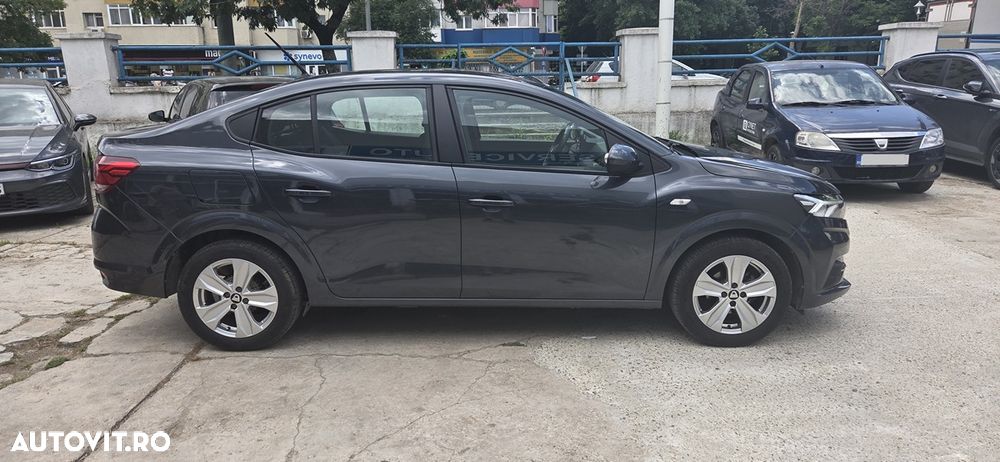 Dacia Logan TCe 90 MT6 Comfort - 8