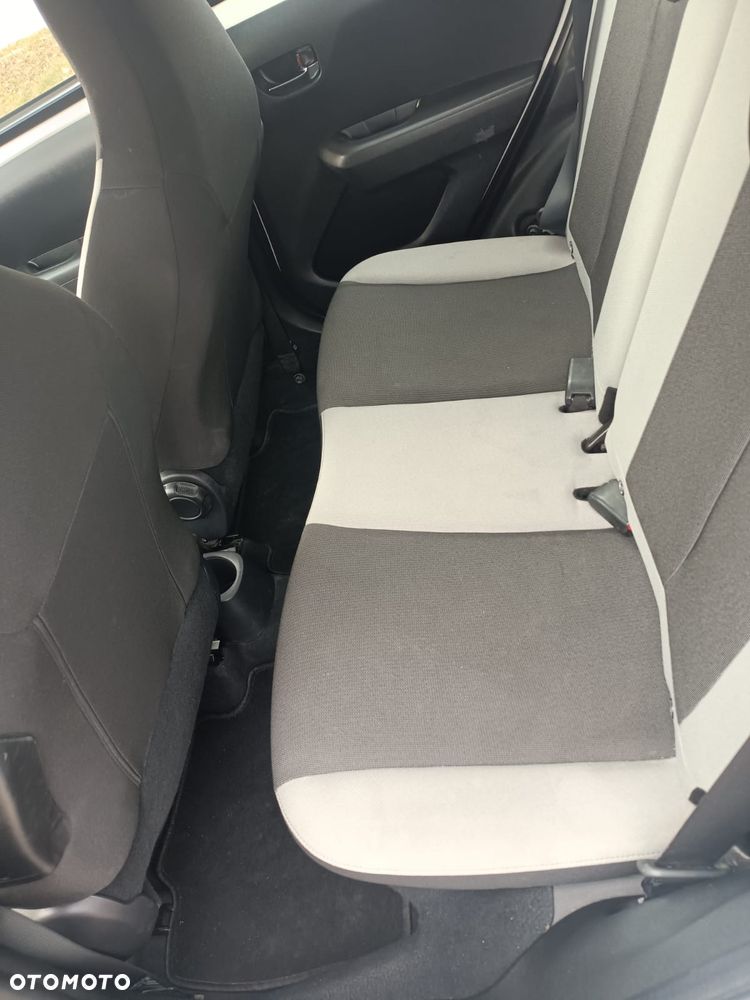 Toyota Aygo - 8
