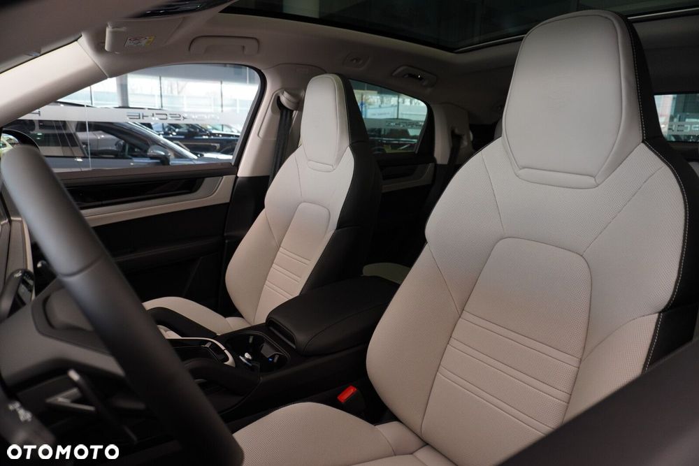 Porsche Cayenne - 19