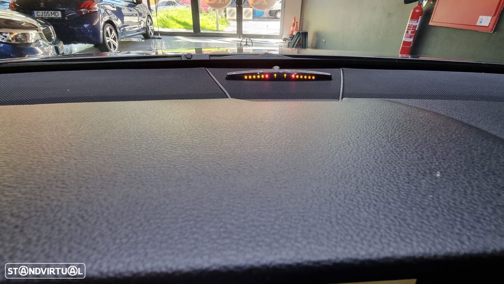 Mercedes-Benz E 250 CDI Avantgarde BlueEfficiency Auto. - 16