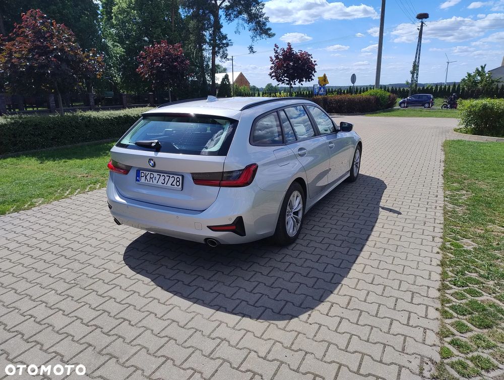 BMW Seria 3 318d - 7