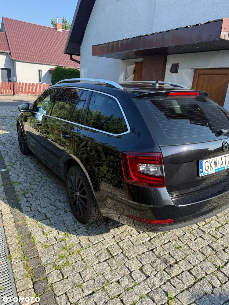 Skoda Octavia 2.0 TDI SCR 4x4 Style DSG - 3