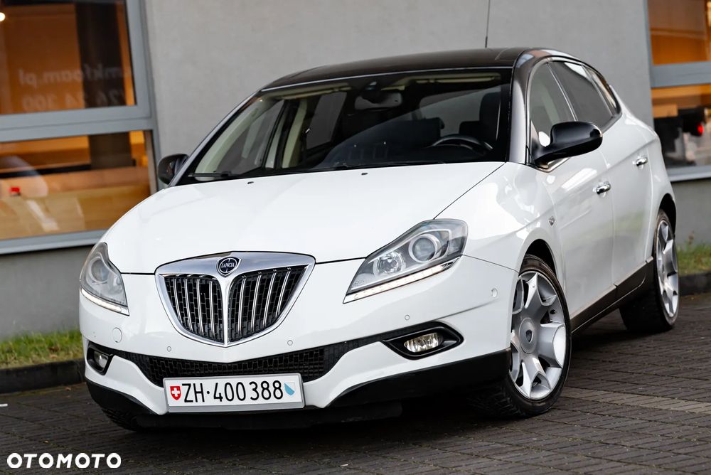 Lancia Delta 1.8 Di TurboJet 16v Automatik Platinum - 5