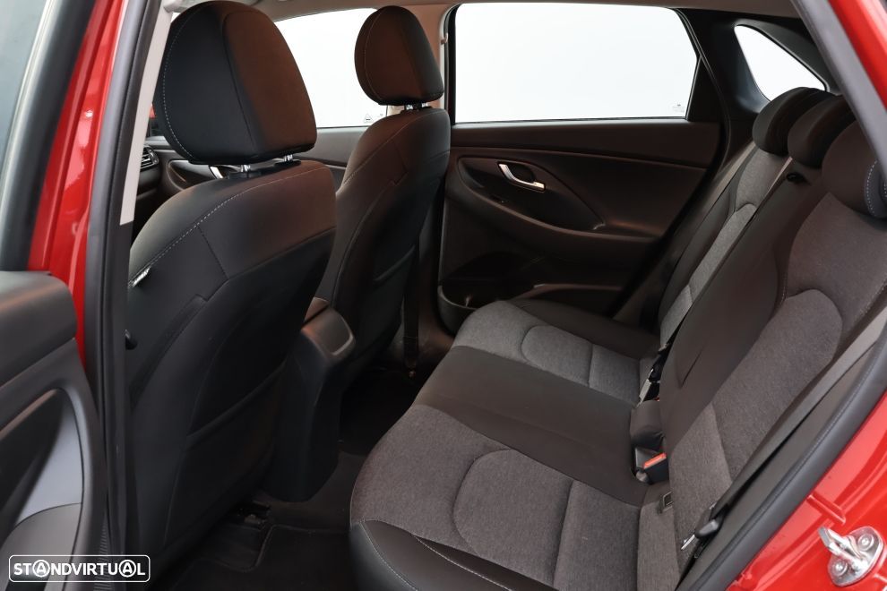 Hyundai i30 1.0 T-GDI 48V-Hybrid DCT Select - 23