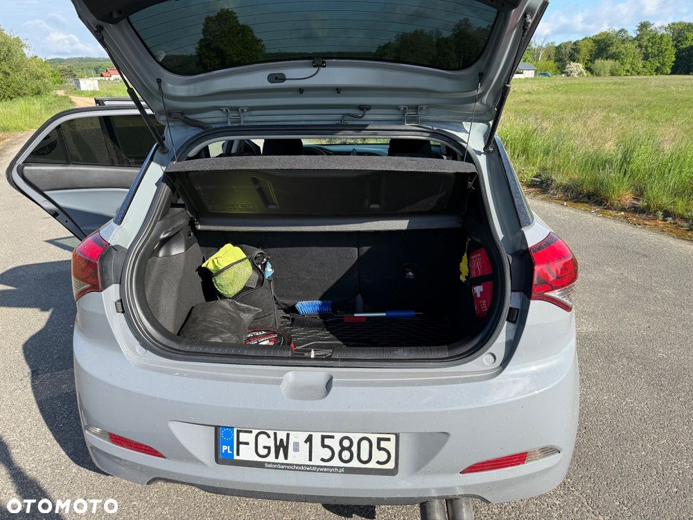 Hyundai i20 1.2 Classic Plus - 11