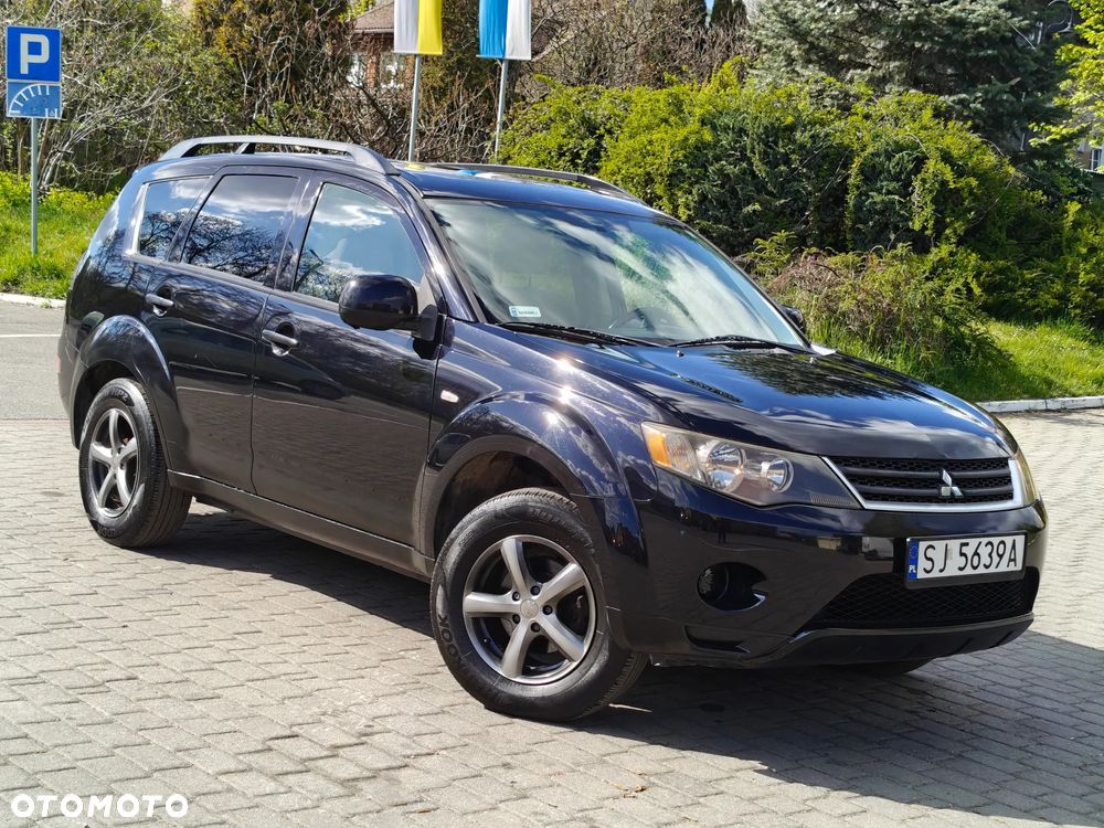 Mitsubishi Outlander 3.0 V6 XLS - 29