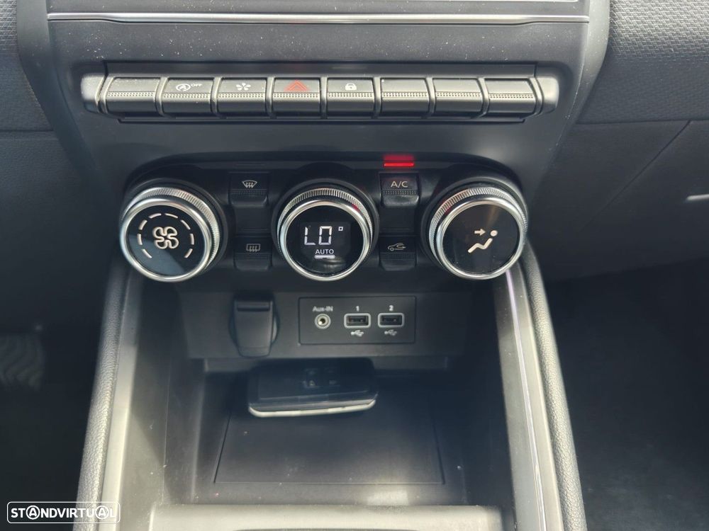 Renault Clio - 21